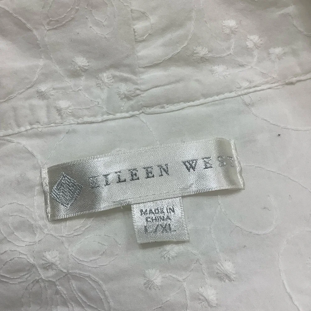 Eileen West Women’s White Embroidered Robe Vintage Y2K - Picture 8 of 10